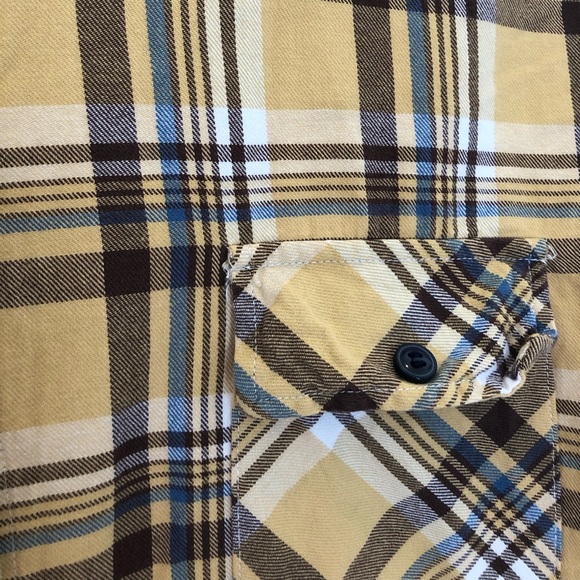 Ladies flannel shirt - Picture 12 of 12
